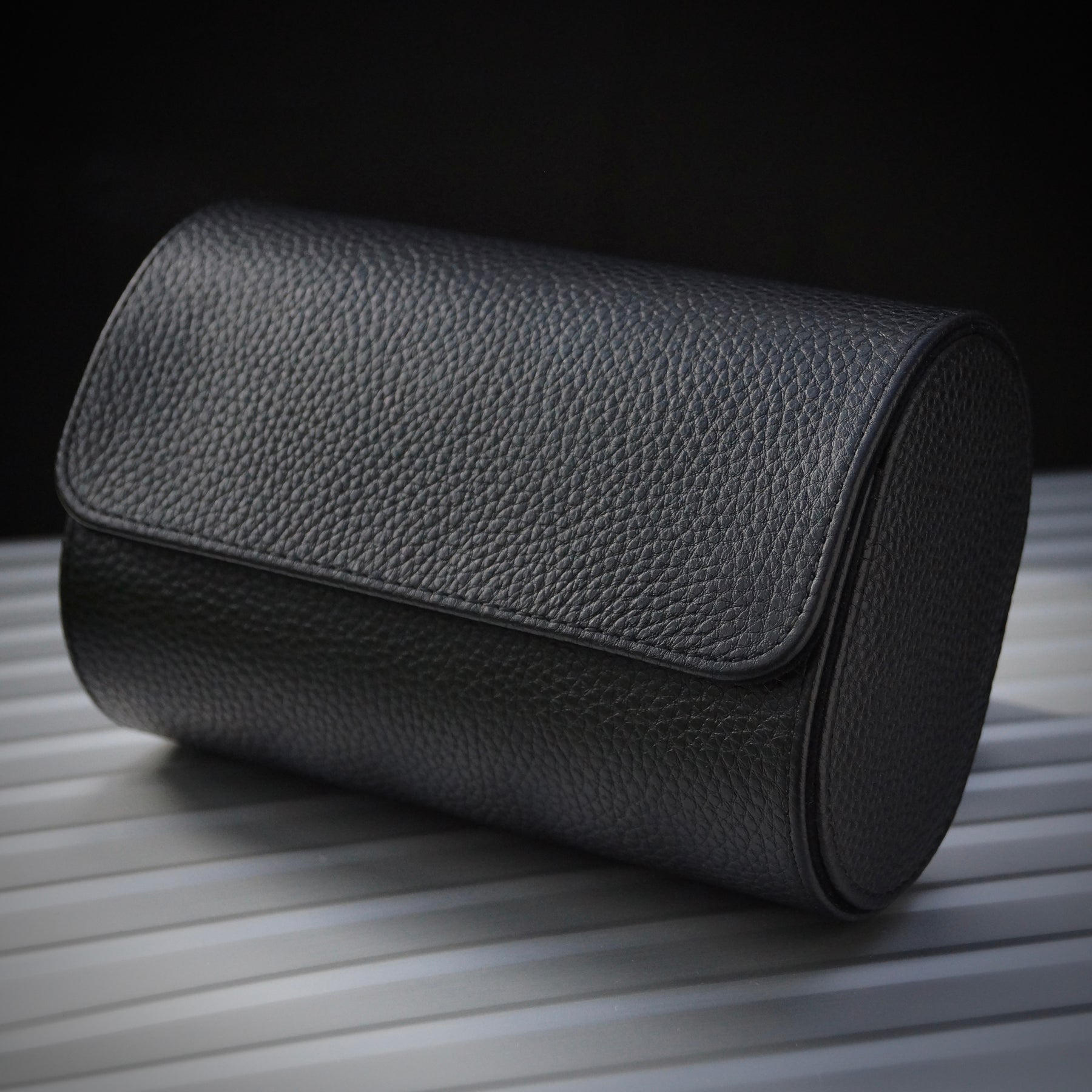 The Double - Black | Grey Pillows