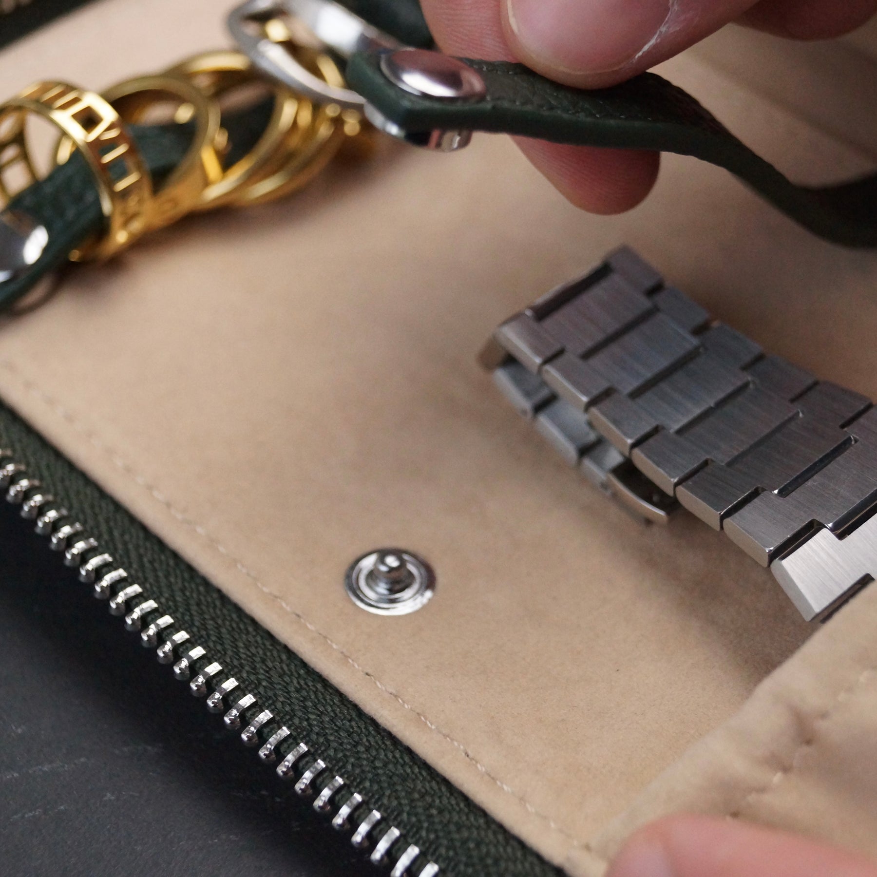 The Grande - Dark Green