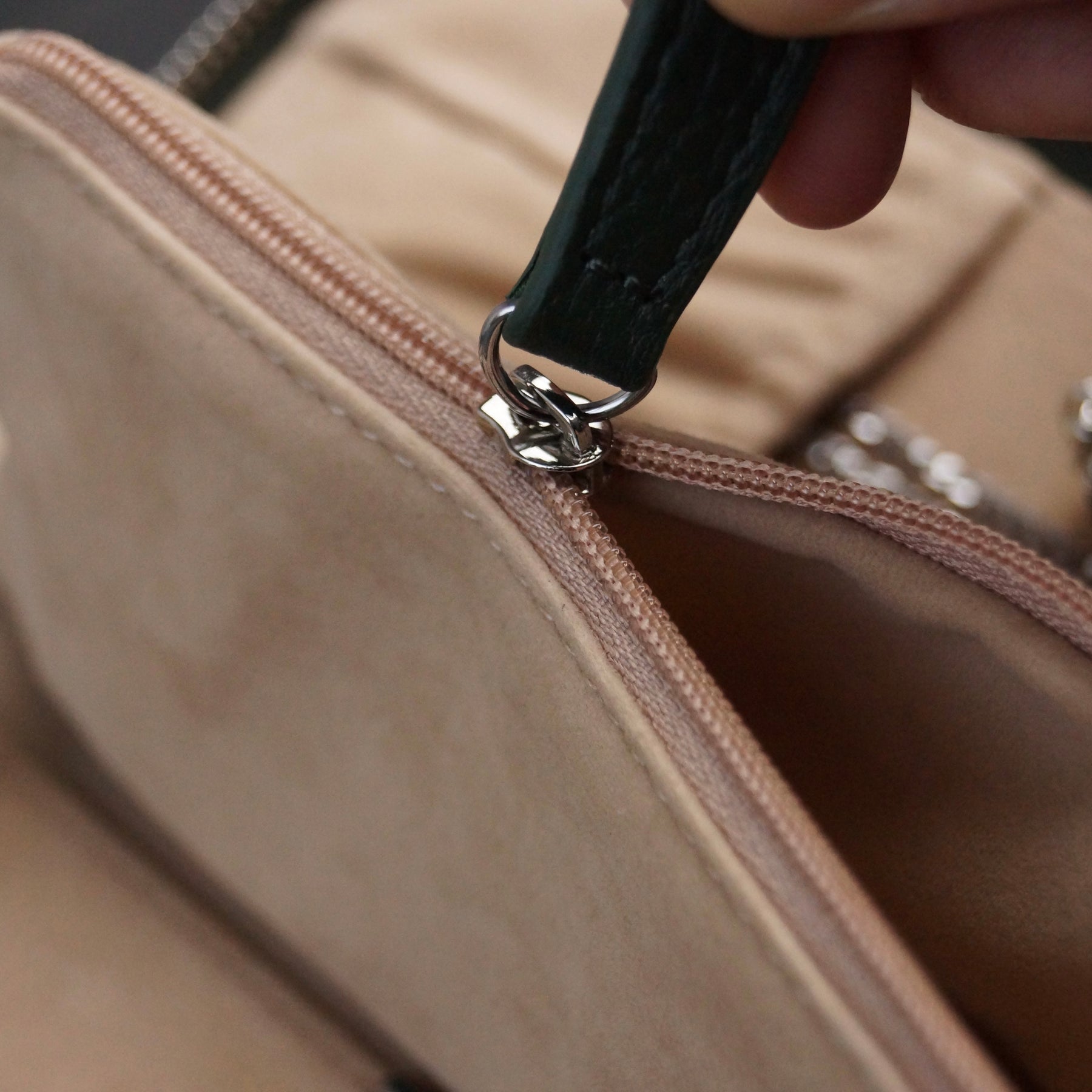 The Grande - Dark Green