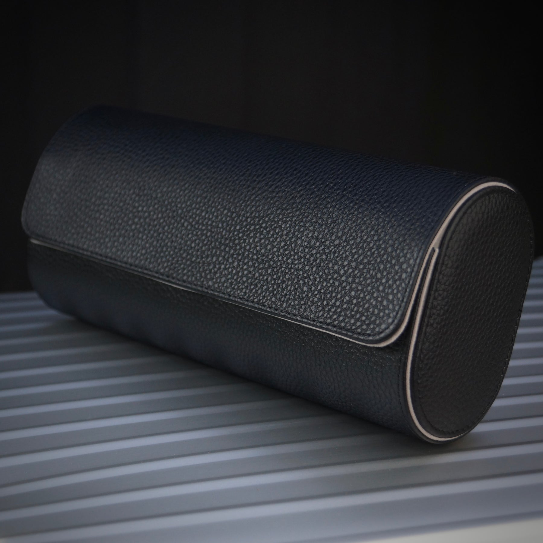 The Triple - Grey | Black Pillows